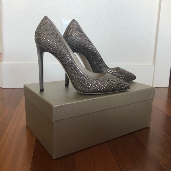 Giorgio Armani Crystal Satin Pump - Picture 3 of 8